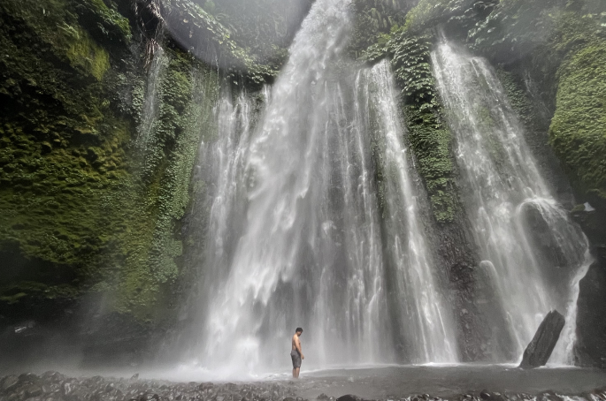 Paket Wisata